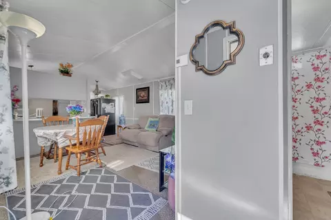 45415 28th St E #55, Lancaster, CA 93535 photo 4