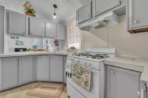45415 28th St E #55, Lancaster, CA 93535 photo 11