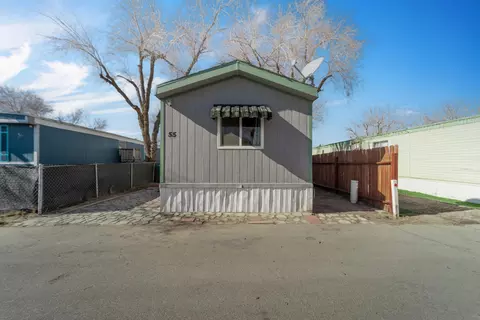 45415 28th St E #55, Lancaster, CA 93535
