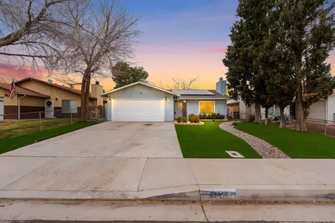 44417 Sancroft Avenue Ave, Lancaster, CA 93535 photo 3