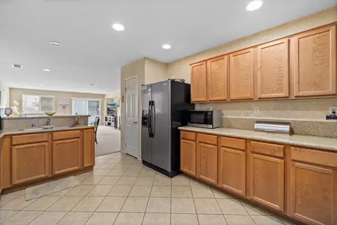43512 Harbor St, Lancaster, CA 93536 photo 11
