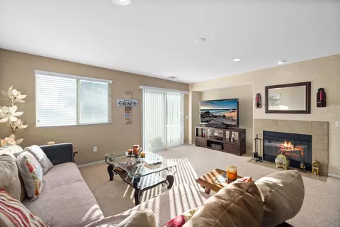 43512 Harbor St, Lancaster, CA 93536 photo 6