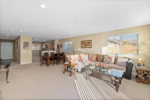 43512 Harbor St, Lancaster, CA 93536 photo 7