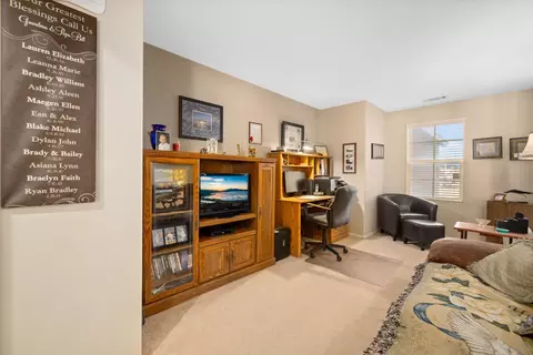 43512 Harbor St, Lancaster, CA 93536 photo 17