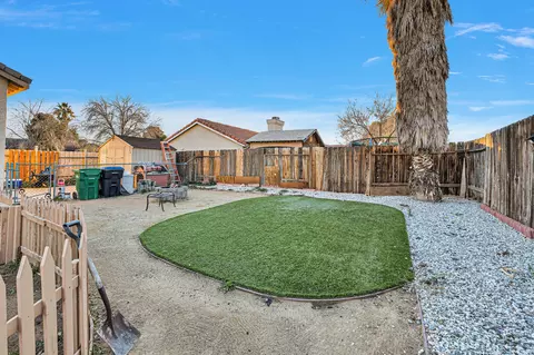 3103 Ave R 4 E, Palmdale, CA 93550 photo 22