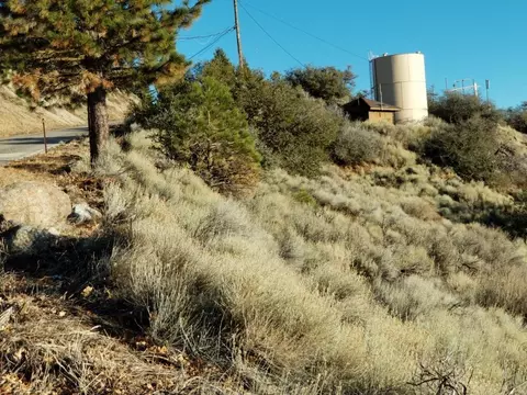25400 Paramount Dr, Tehachapi, CA 93561 photo 17