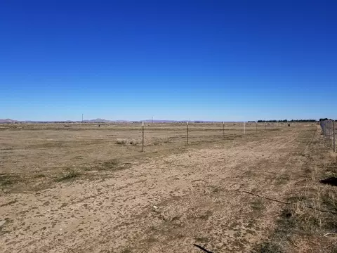 Ave B-8 & 90th St W, Lancaster, CA 93536 photo 6