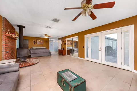 8628 Avenue E Ave W, Lancaster, CA 93536 photo 17