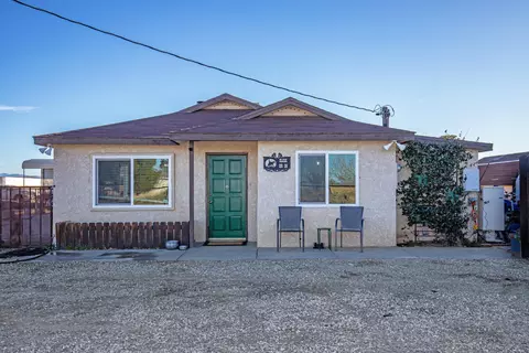 8628 Avenue E Ave W, Lancaster, CA 93536 photo 2