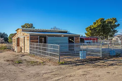 8628 Avenue E Ave W, Lancaster, CA 93536 photo 26