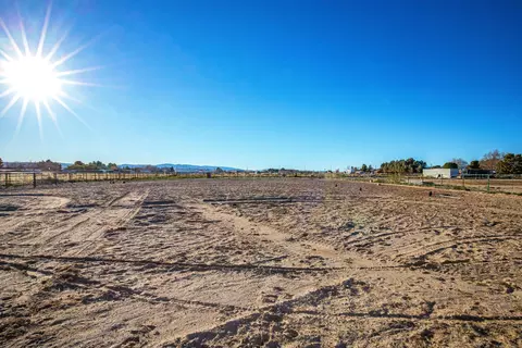 8628 Avenue E Ave W, Lancaster, CA 93536 photo 36