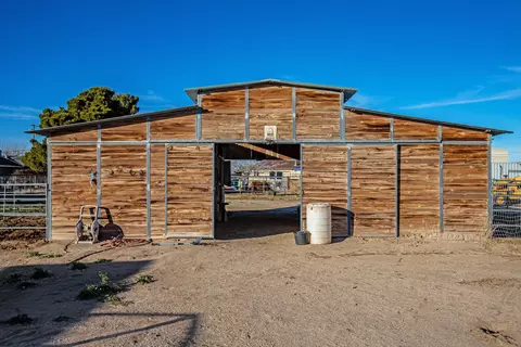 8628 Avenue E Ave W, Lancaster, CA 93536 photo 24