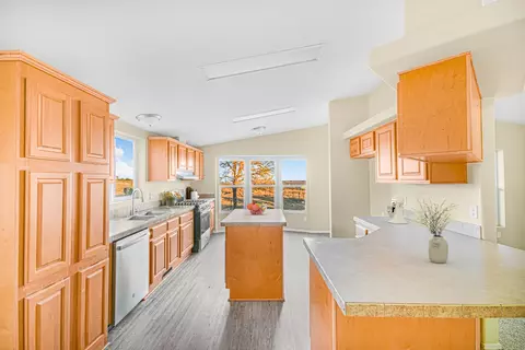 4975 Piute Pass Rd, Mojave, CA 93501 photo 6