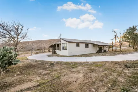 4975 Piute Pass Rd, Mojave, CA 93501 photo 4