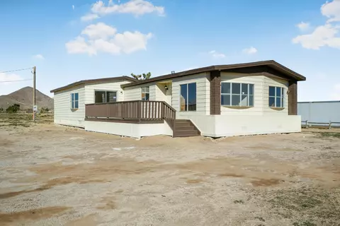 4327 Gibbs Ave, Mojave, CA 93501