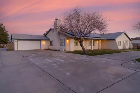 45620 30th St E, Lancaster, CA 93535