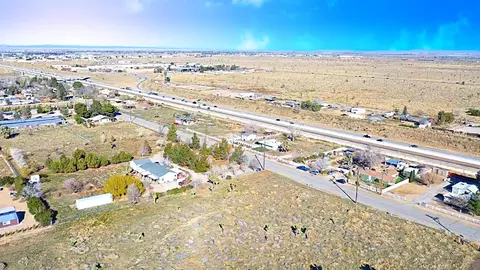 W 13th Street, Palmdale, CA 93551 photo 21