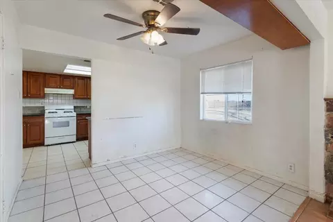 3219 Avenue H4 E, Lancaster, CA 93535 photo 4