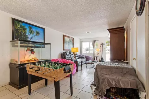 15900 Edwin St, Mojave, CA 93501 photo 8