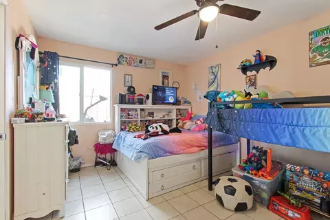 15900 Edwin St, Mojave, CA 93501 photo 3