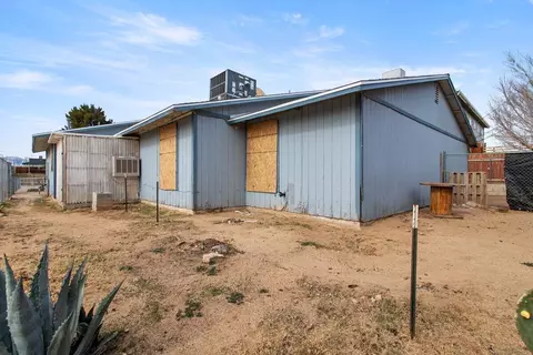 15900 Edwin St, Mojave, CA 93501 photo 19