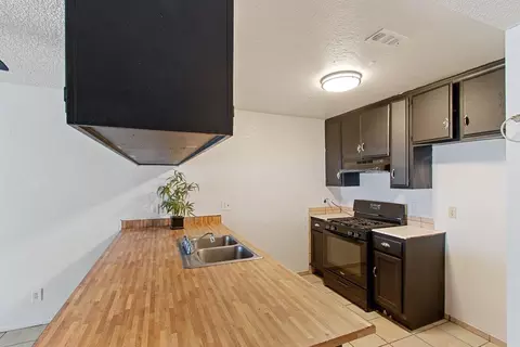 15900 Edwin St, Mojave, CA 93501 photo 14