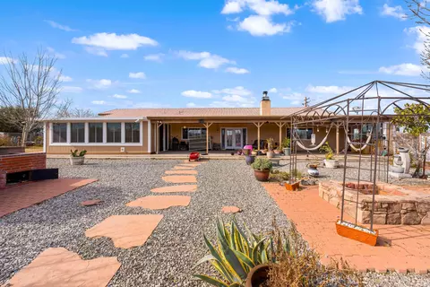 9081 Pinon Ave, Hesperia, CA 92345 photo 41