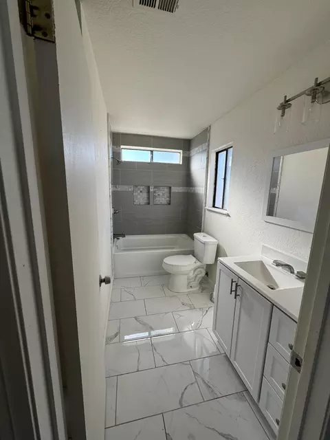 2557 Garnet Ln E, Lancaster, CA 93535 photo 28