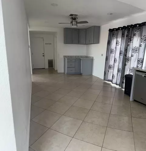 2557 Garnet Ln E, Lancaster, CA 93535 photo 7