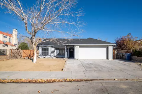 4317 Nashville St, Palmdale, CA 93552
