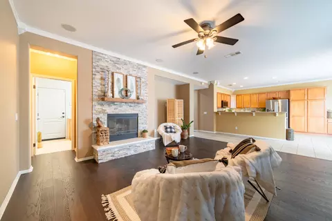 44842 Ruthron Ave, Lancaster, CA 93536 photo 24