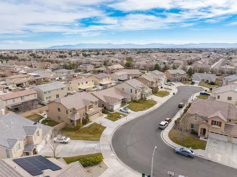 44842 Ruthron Ave, Lancaster, CA 93536 photo 37