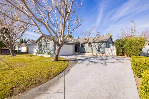 1243 Norberry W, Lancaster, CA 93534