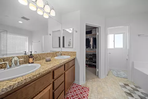 37100 Wilton Dr, Palmdale, CA 93550 photo 18