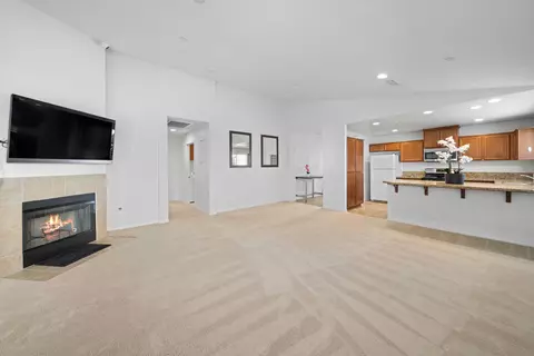 37100 Wilton Dr, Palmdale, CA 93550 photo 3