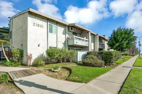 21801 Roscoe Blvd UNIT 233, Canoga Park, CA 91304