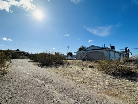 28048 Crestview Rd, Barstow, CA 92311 photo 37