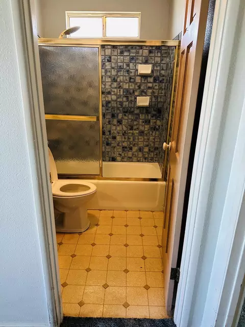 28048 Crestview Rd, Barstow, CA 92311 photo 2