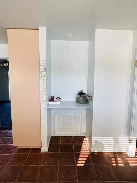 28048 Crestview Rd, Barstow, CA 92311 photo 14