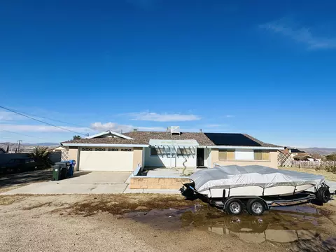 28048 Crestview Rd, Barstow, CA 92311