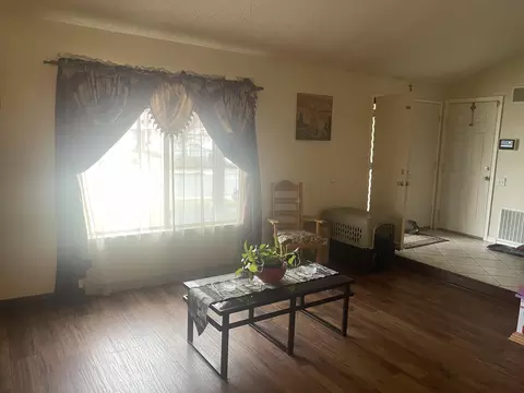 655 Ave J 4 E, Lancaster, CA 93535 photo 7