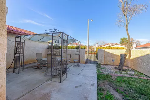 1824 Einstein St, Lancaster, CA 93535 photo 7