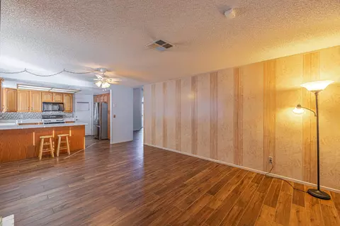 1824 Einstein St, Lancaster, CA 93535 photo 18