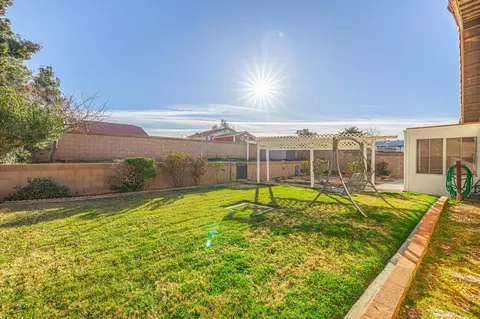 1824 Einstein St, Lancaster, CA 93535 photo 37