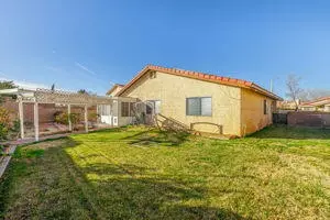 1824 Einstein St, Lancaster, CA 93535 photo 38