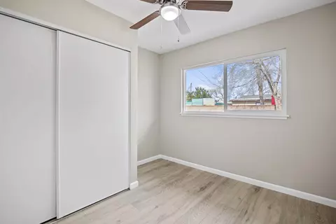 351 Lightcap St, Lancaster, CA 93535 photo 14