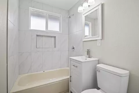 351 Lightcap St, Lancaster, CA 93535 photo 17