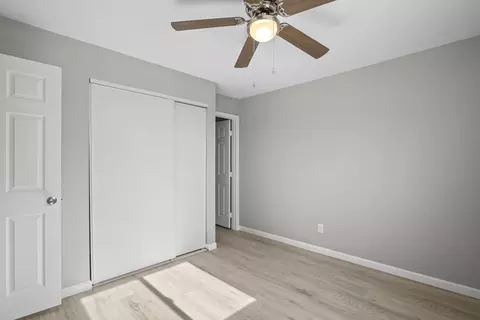 351 Lightcap St, Lancaster, CA 93535 photo 27