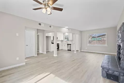 351 Lightcap St, Lancaster, CA 93535 photo 6