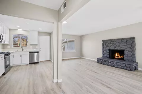 351 Lightcap St, Lancaster, CA 93535 photo 3
